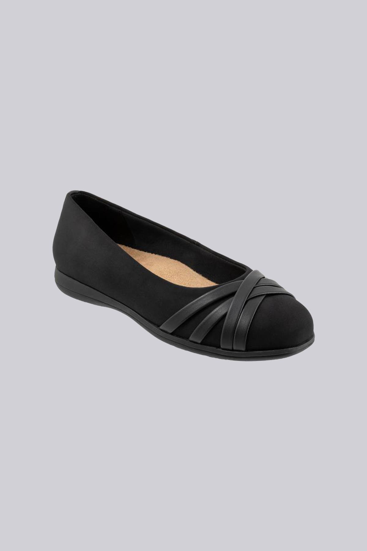 Trotters Daphne Ballet Flat